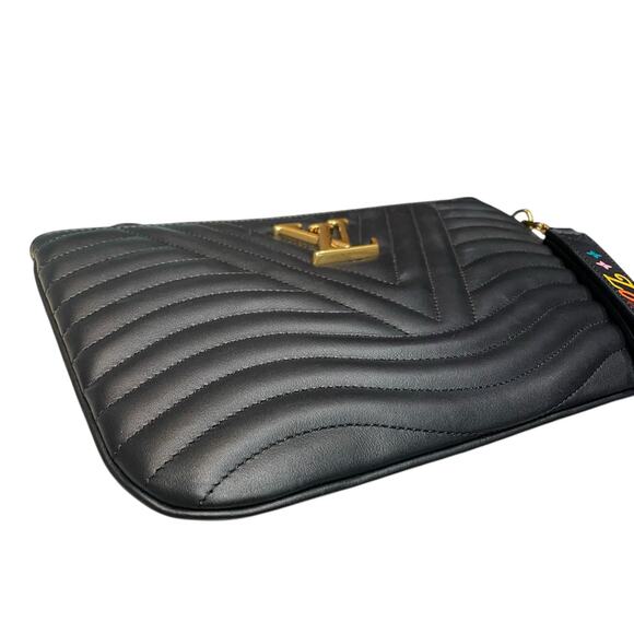 2019 Louis Vuitton New Wave Zipped Pochette Wristlet Black Calfskin Leather - Picture 3 of 13